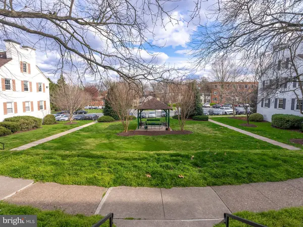 2209 WASHINGTON AVE #2209-W, Silver Spring, MD 20910