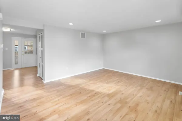 7802 EPSILON DR, Derwood, MD 20855