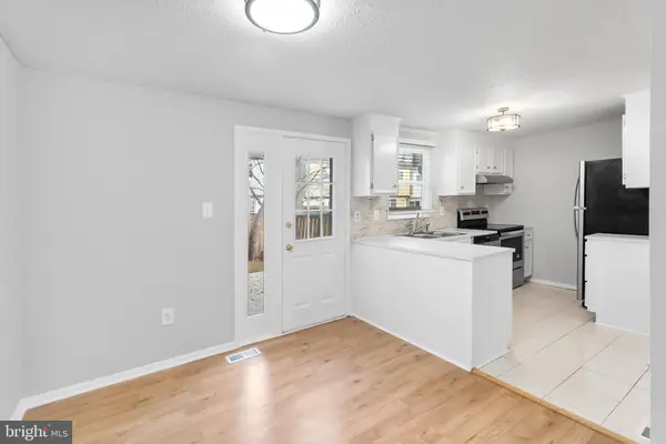 7802 EPSILON DR, Derwood, MD 20855