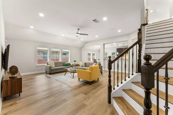 5604 Rio Chama CV, Austin, TX 78738