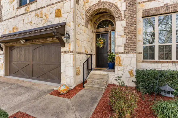 106 Princes CT, Austin, TX 78738