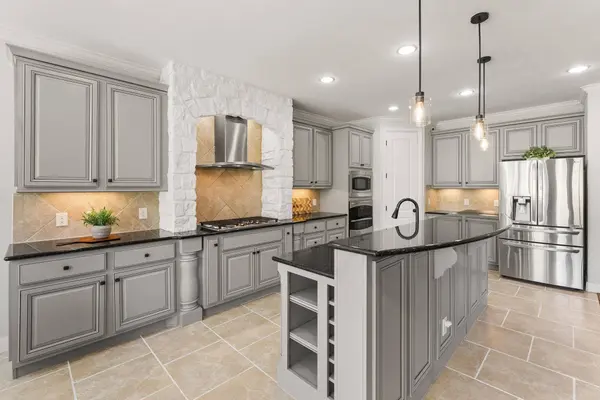 106 Princes CT, Austin, TX 78738