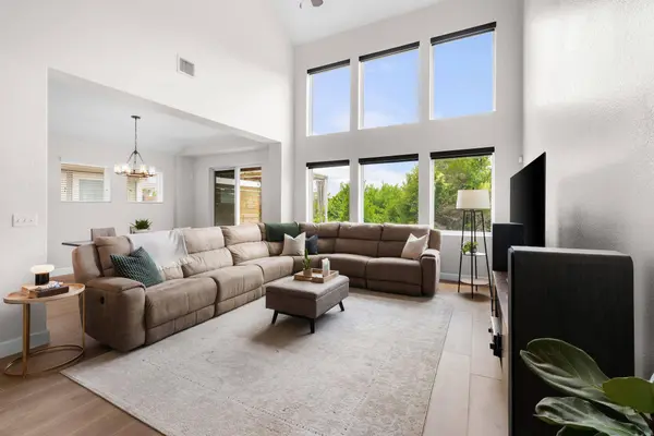 729 Clear Stream XING, Austin, TX 78753