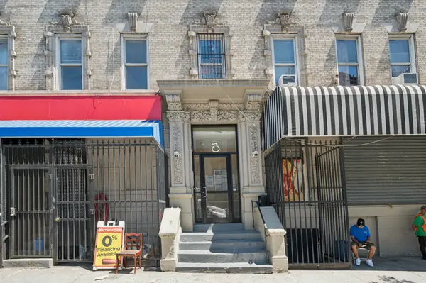 575 W 183rd St #52, New York, NY 10033-8600