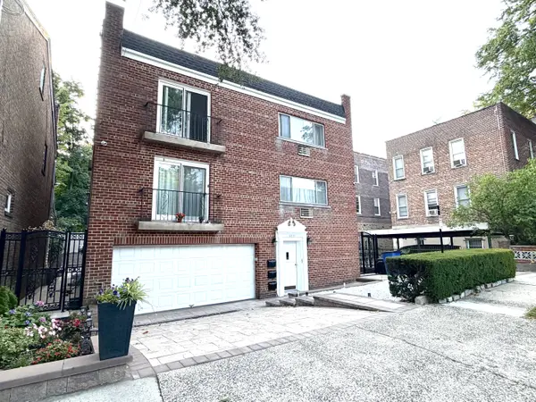 6037 Delafield Ave #3, New York, NY 10471-1801