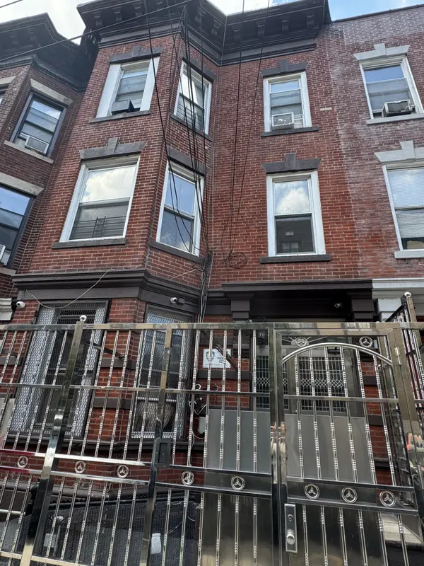1029 College Ave #2, Bronx, NY 10456-5841