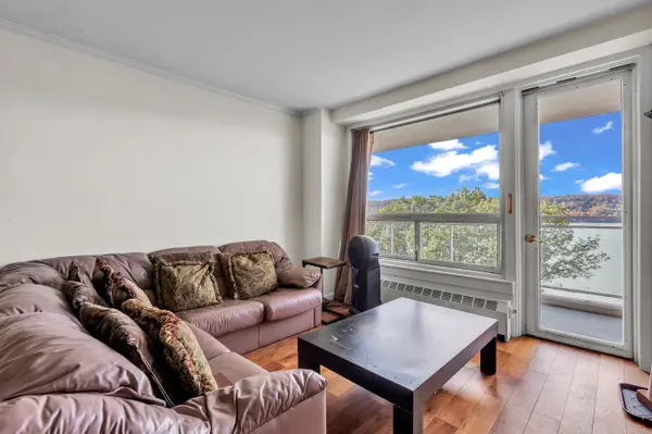 2575 Palisade Ave #6C, Bronx, NY 10463-6100