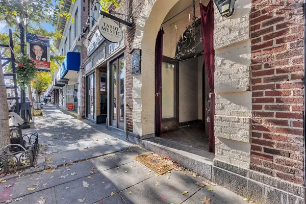 19 N Broadway #3A, Tarrytown, NY 10591-3213