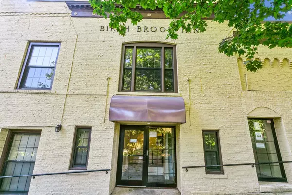 Bronxville, NY 10708-2635,25 Pondfield Rd W