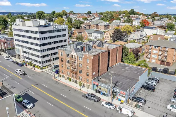 737 Yonkers Ave, Yonkers, NY 10704-2028