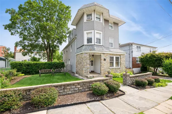 93 Edgewood AVE, Yonkers, NY 10704