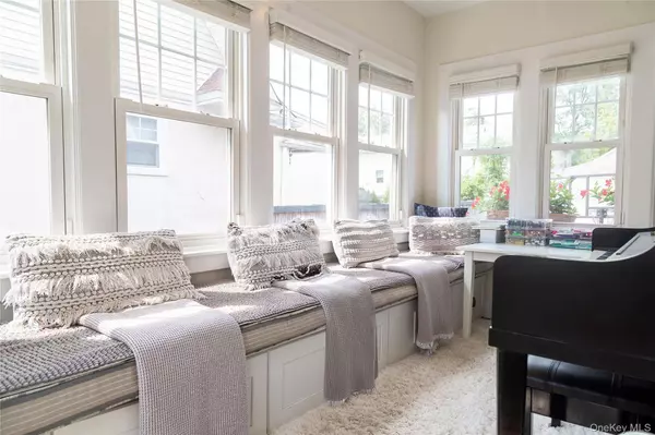 29 Armourvilla AVE, Tuckahoe, NY 10707