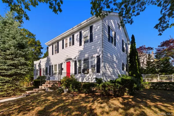 419 Palmer RD, Yonkers, NY 10701