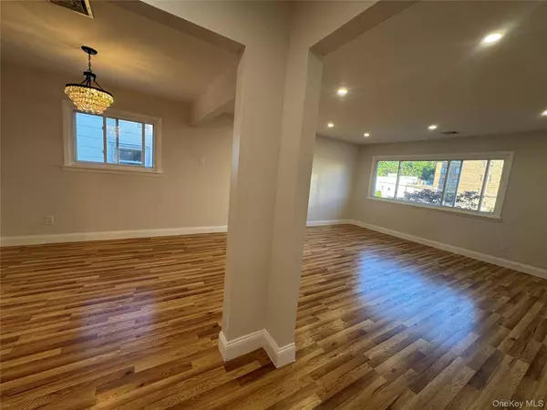 27 4th AVE, Pelham, NY 10803