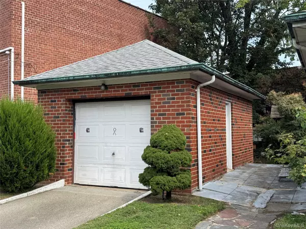 180 Swinton AVE, Bronx, NY 10465