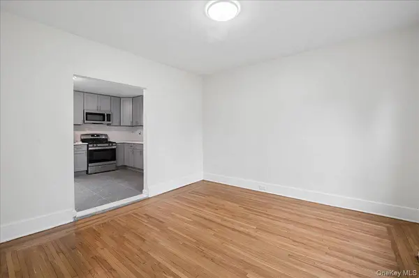 419 Palmer RD, Yonkers, NY 10701