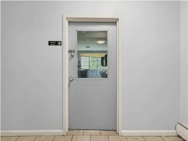 3961 Carpenter AVE, Bronx, NY 10466