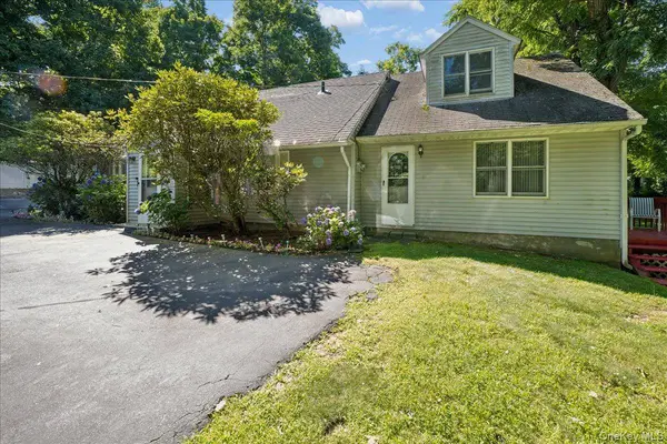 275 Old Tarrytown RD, White Plains, NY 10603