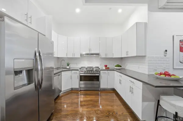 236 W 112th ST, New York (manhattan), NY 10026