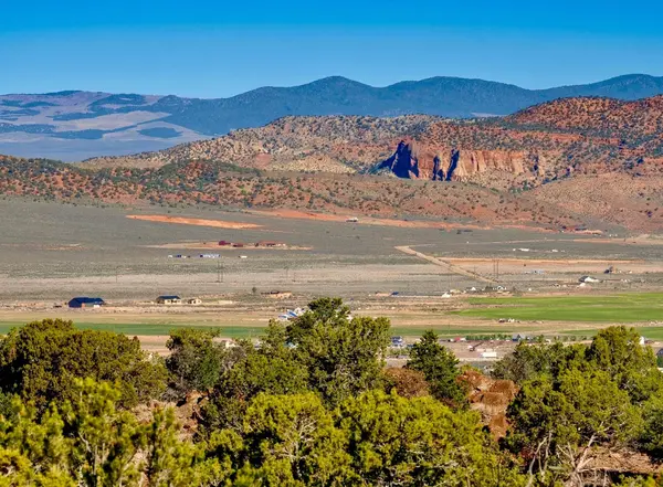 1741 S Red Canyon DR, Parowan, UT 84761