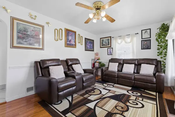 1359 E SWAN, Ogden, UT 84401