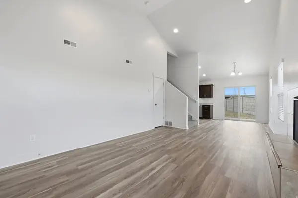 210 S MONTGOMERY ST W, Salt Lake City, UT 84104