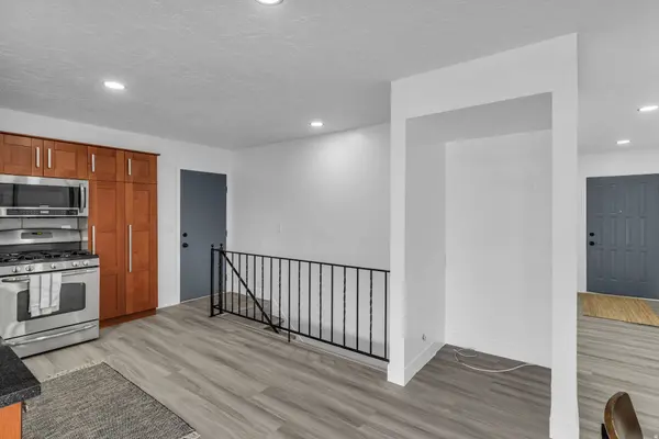 3633 S TOOLSON DR, Salt Lake City, UT 84109