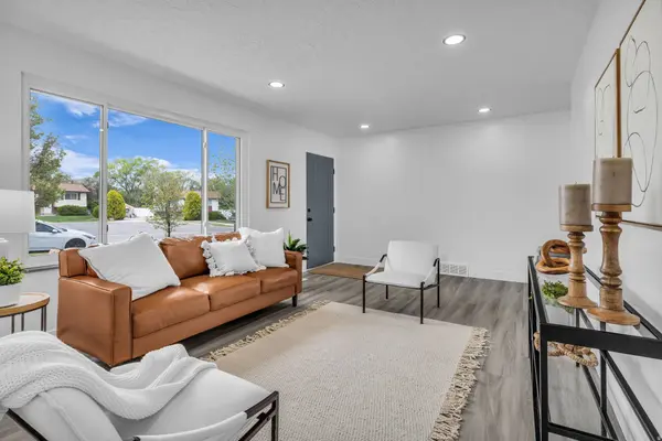 3633 S TOOLSON DR, Salt Lake City, UT 84109