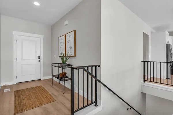1005 E ANTELOPE DR, Eagle Mountain, UT 84005