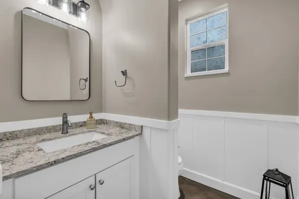 658 CANTERBURY LN, North Salt Lake, UT 84054