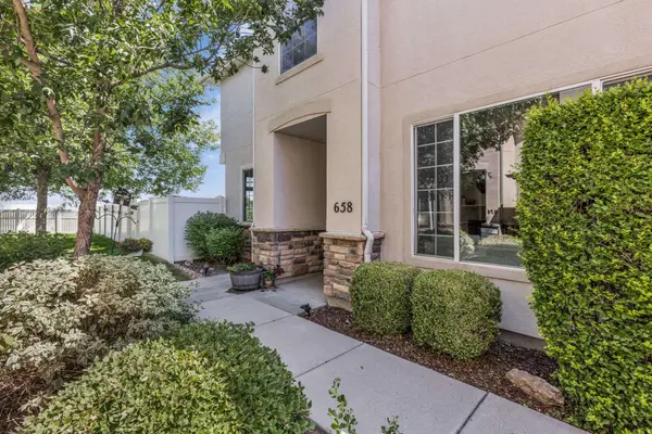 658 CANTERBURY LN, North Salt Lake, UT 84054