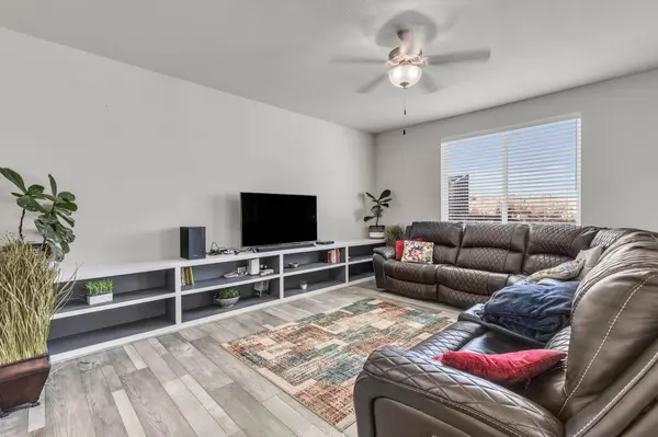 1063 W Coyote Gulch Way, Bluffdale, UT 84065-1601