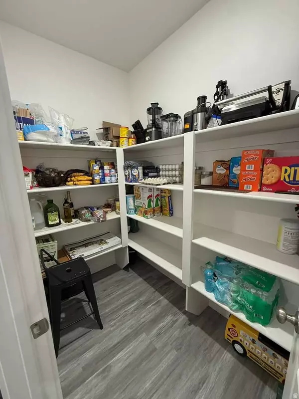 4676 W MIRAMONTE WAY S #4, Kearns, UT 84118