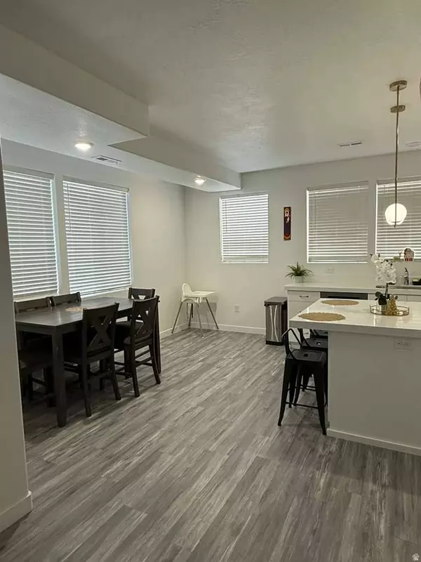 4676 W MIRAMONTE WAY S #4, Kearns, UT 84118