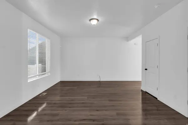 5056 W BILSTON LN S, Herriman, UT 84096