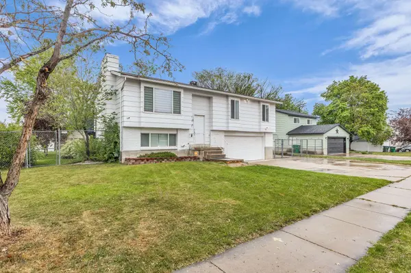 1860 W 7225 S, West Jordan, UT 84084