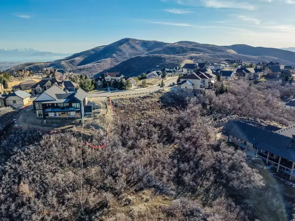 1565 E TRAIL CREST CT #18, Draper, UT 84020