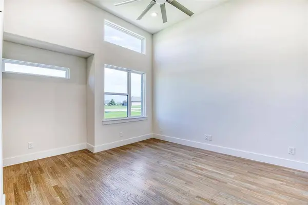 1407 Deerfield Drive, Wills Point, TX 75169