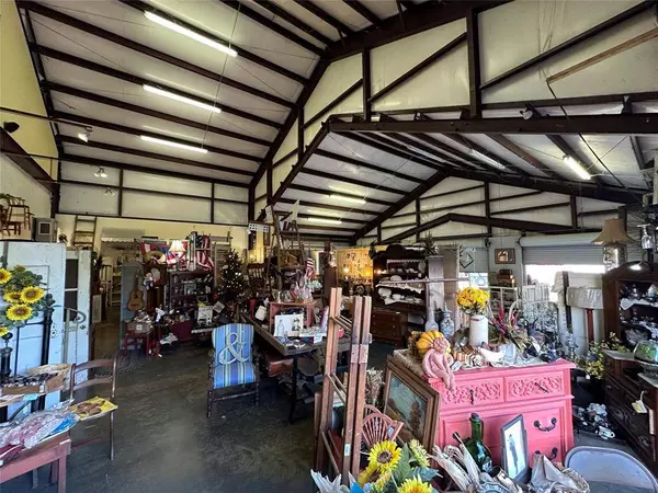 Rows 2 & 3, Canton, TX 75103