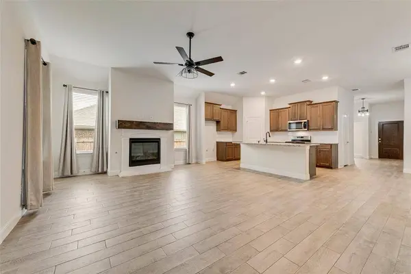 4009 Clearline Drive, Forney, TX 75126