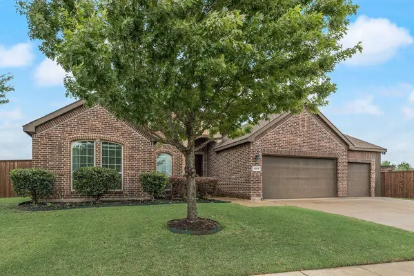 1104 Hondo Lane, Forney, TX 75126