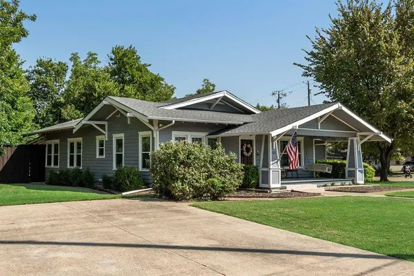 515 S Bois D Arc Street, Forney, TX 75126