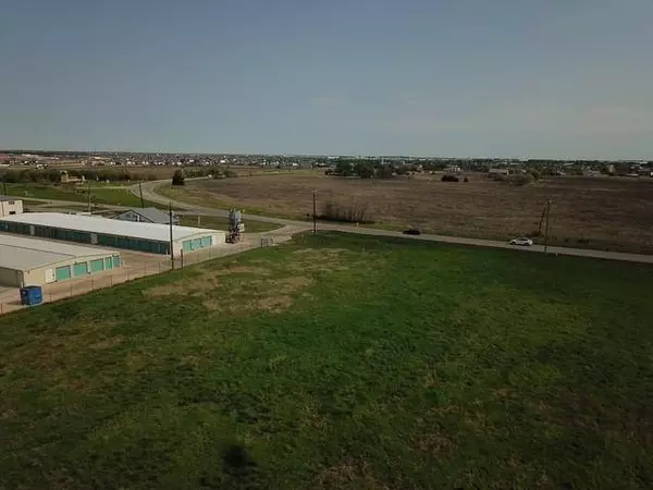 7713 Fm 741, Forney, TX 75126