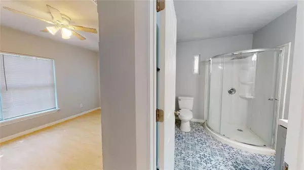 107 Lydia Street, Terrell, TX 75160