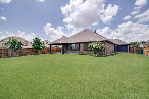 1813 Chadwick Lane, Forney, TX 75126