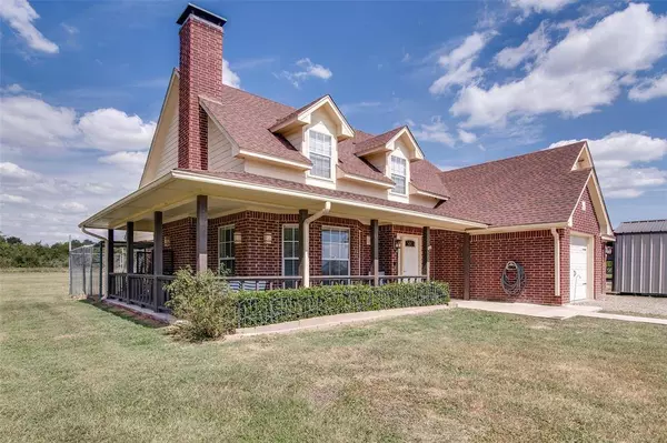 1482 Fm 667, Purdon, TX 76679