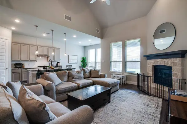 1549 Sugarberry Drive, Forney, TX 75126