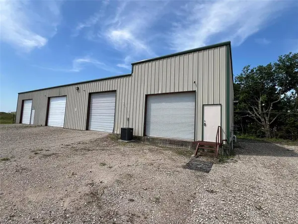 6274 FM 148 #C, Terrell, TX 75160