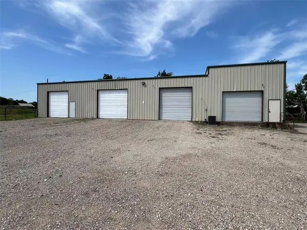 6274 FM 148 #C, Terrell, TX 75160