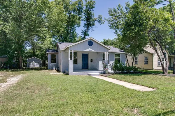 606 W High Street, Terrell, TX 75160